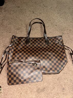 New Brown Checkered Tote Bag with Removable Pouch